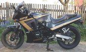 1989 Kawasaki GPZ 600 R photo